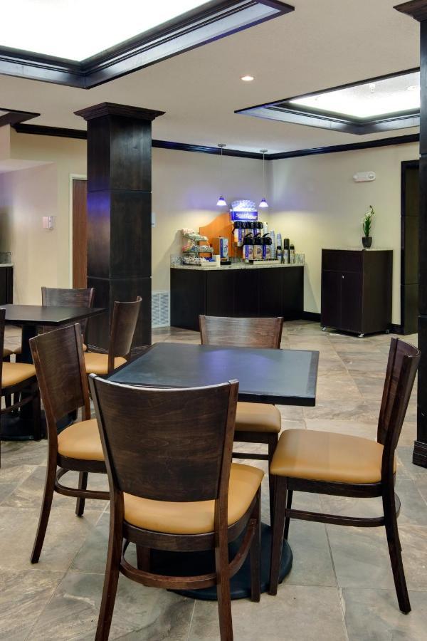 Holiday Inn Express Hotel & Suites Albuquerque Airport By Ihg Extérieur photo