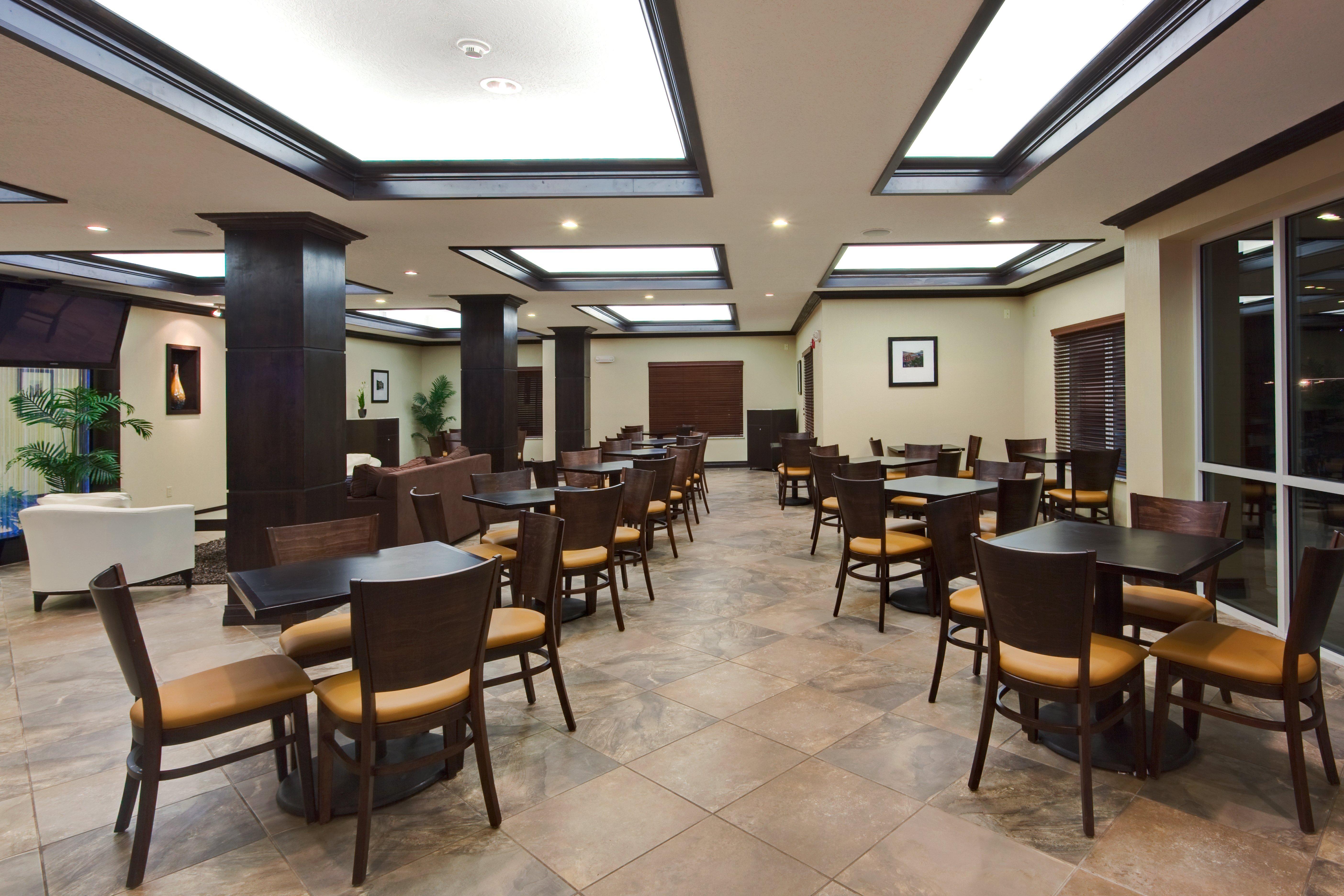Holiday Inn Express Hotel & Suites Albuquerque Airport By Ihg Extérieur photo